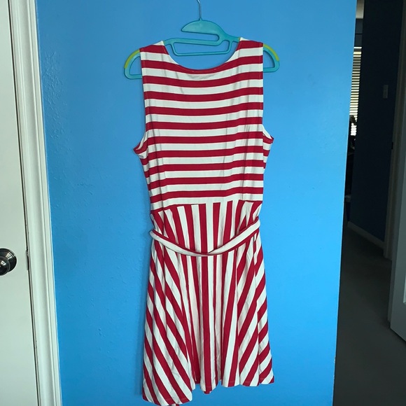 LOFT Plus Red & White Striped Fit and Flare Dress with Sash Belt in Size 14 - Picture 2 of 5